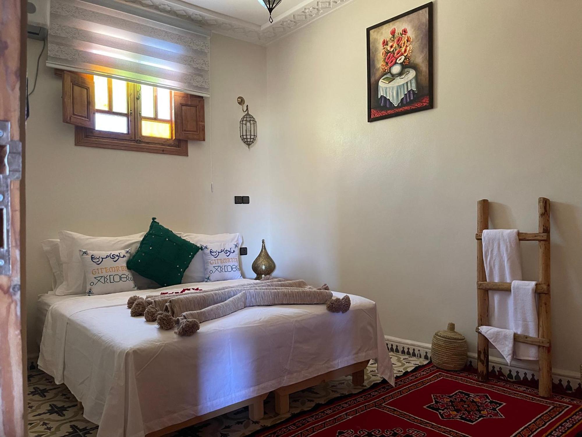 Gite Marbie Maison Rurale, Une Experience Naturelle Unique, Au Coeur Du Moyen Atlas, Maroc Kasba Tibouda Ngoại thất bức ảnh
